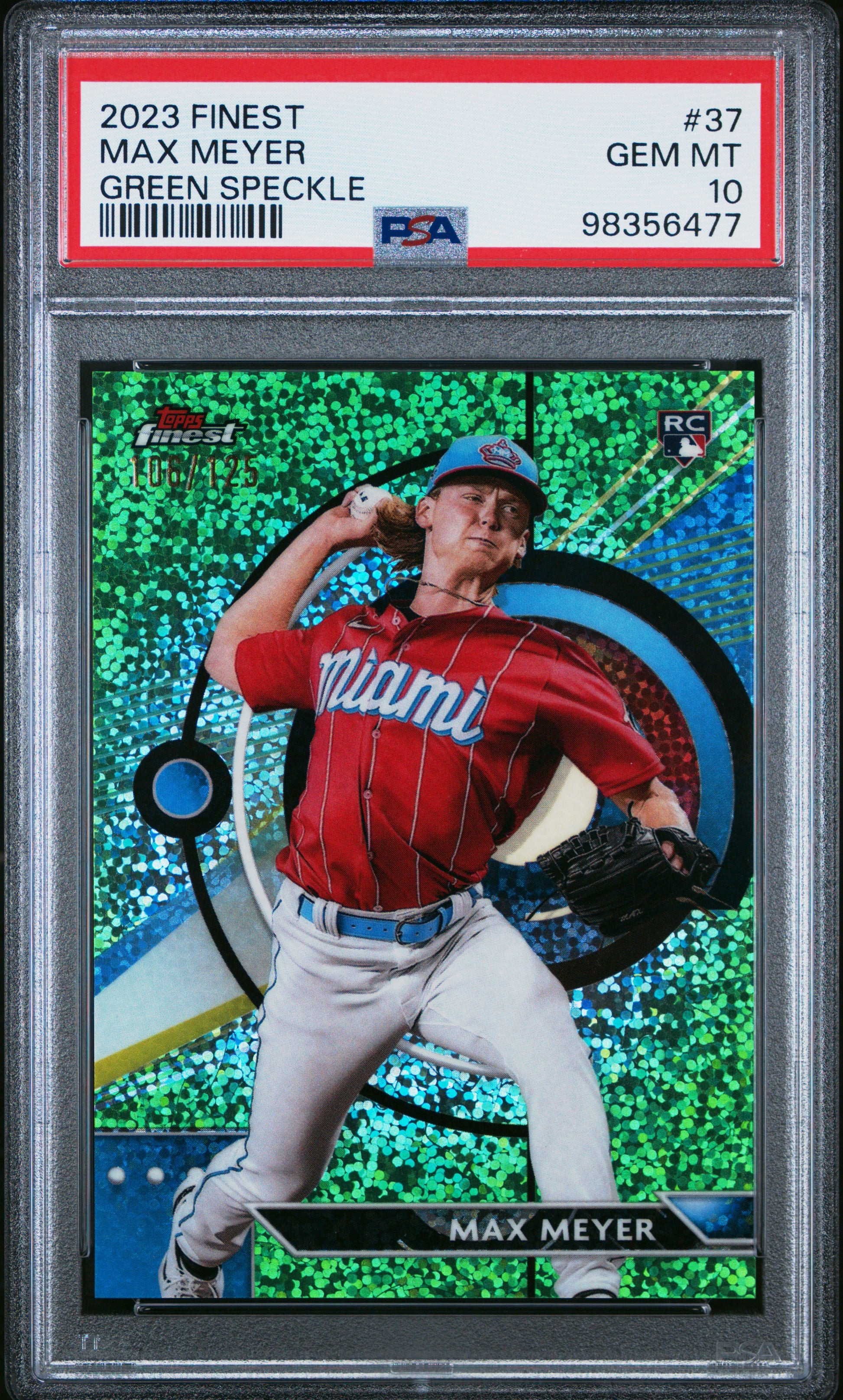 2023 Topps Finest #37 Max Meyer Green Speckle PSA 10