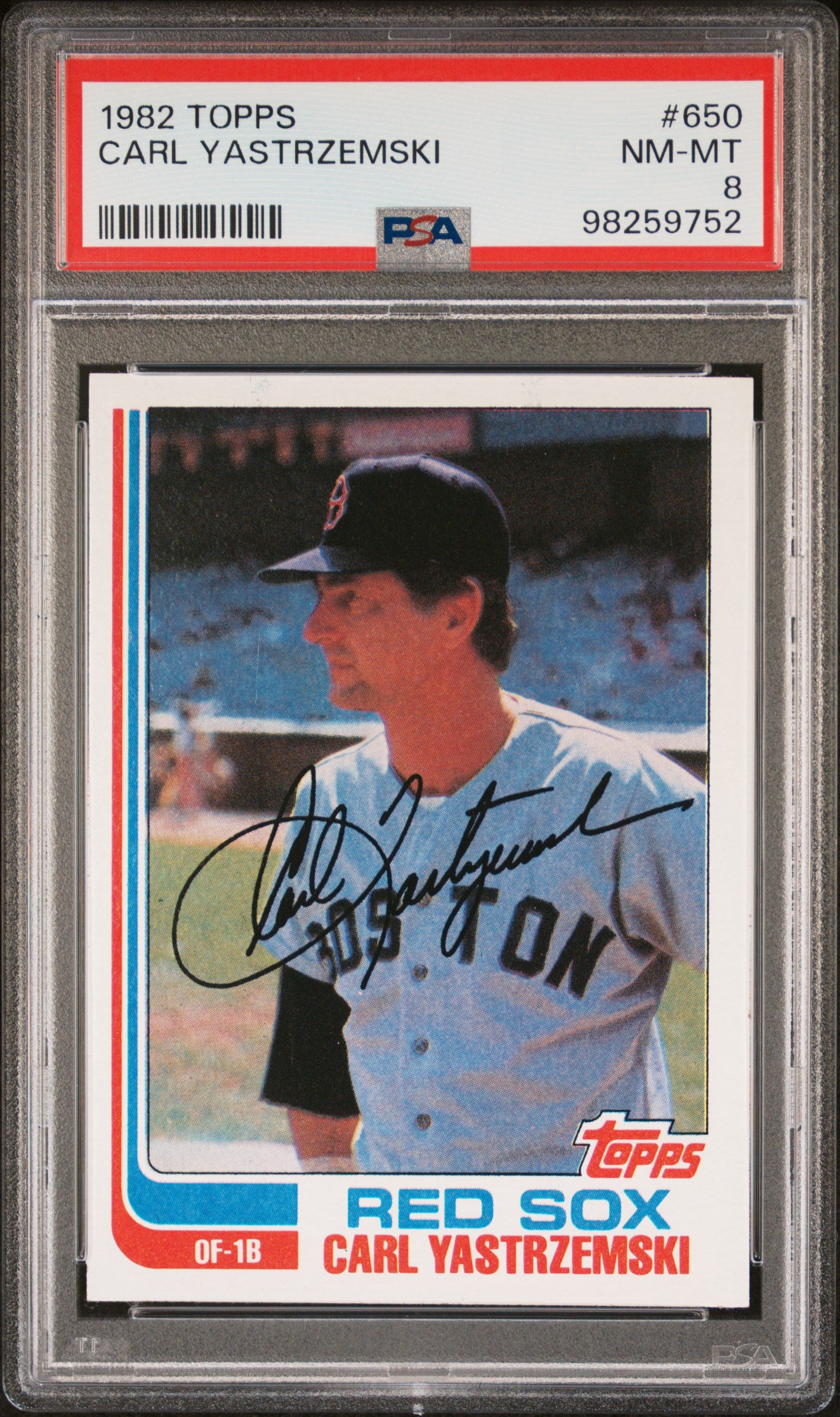 1982 Topps #650 Carl Yastrzemski PSA 8