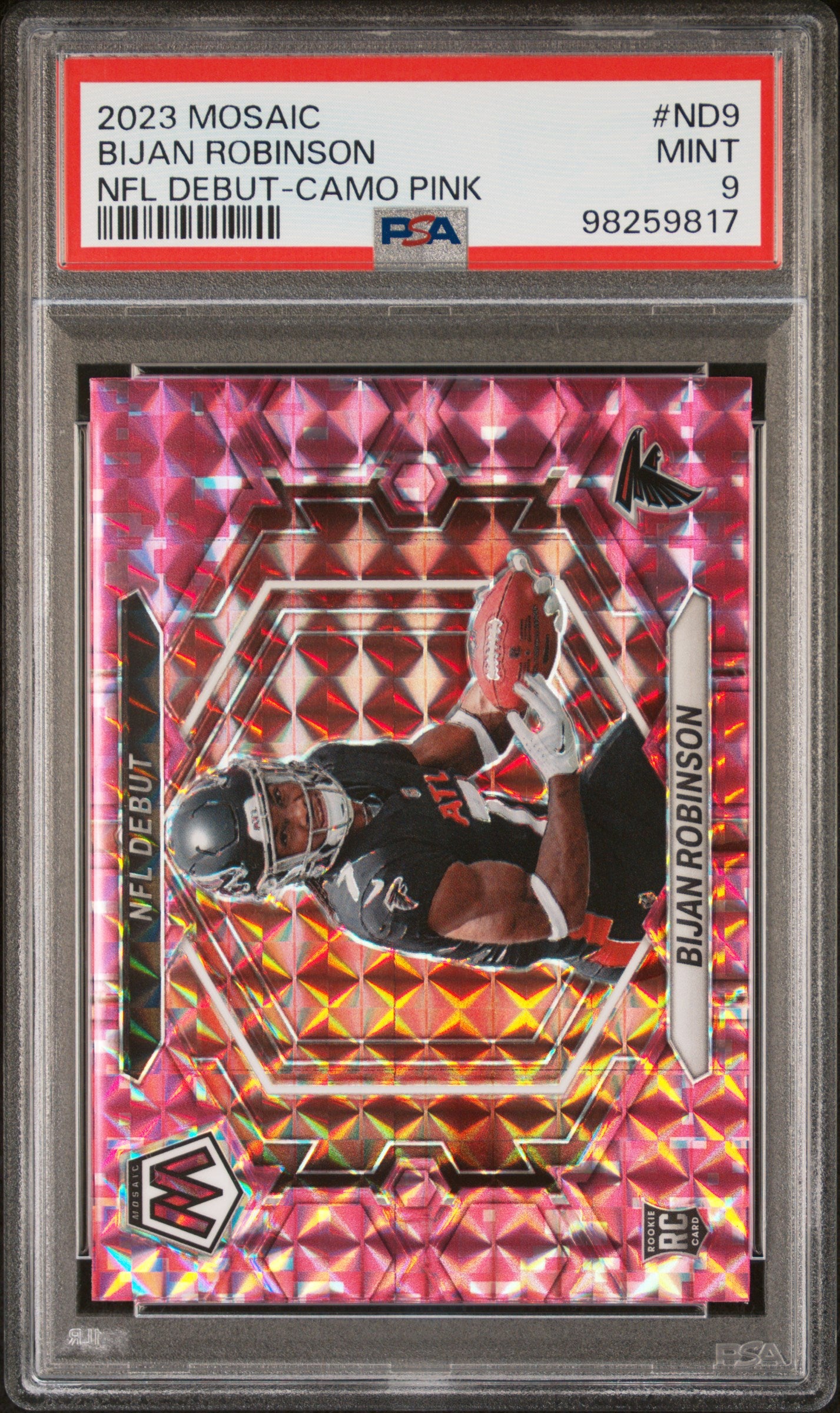 2023 Panini Mosaic Nfl Debut #ND9 Bijan Robinson Nfl Debut-Camo Pink PSA 9