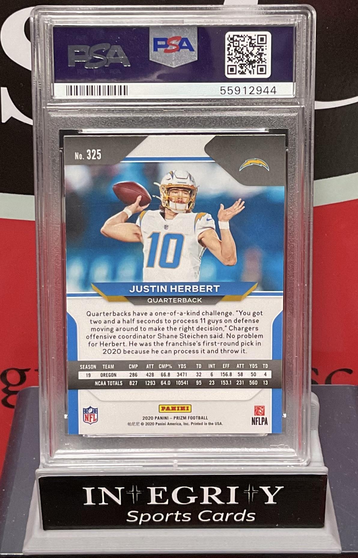 2020 Panini Prizm #325 Justin Herbert PSA 10