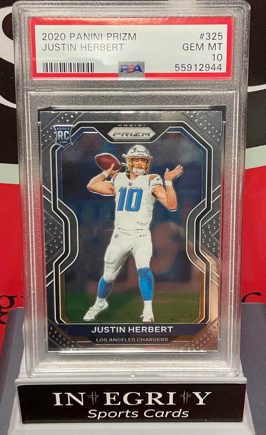2020 Panini Prizm #325 Justin Herbert PSA 10