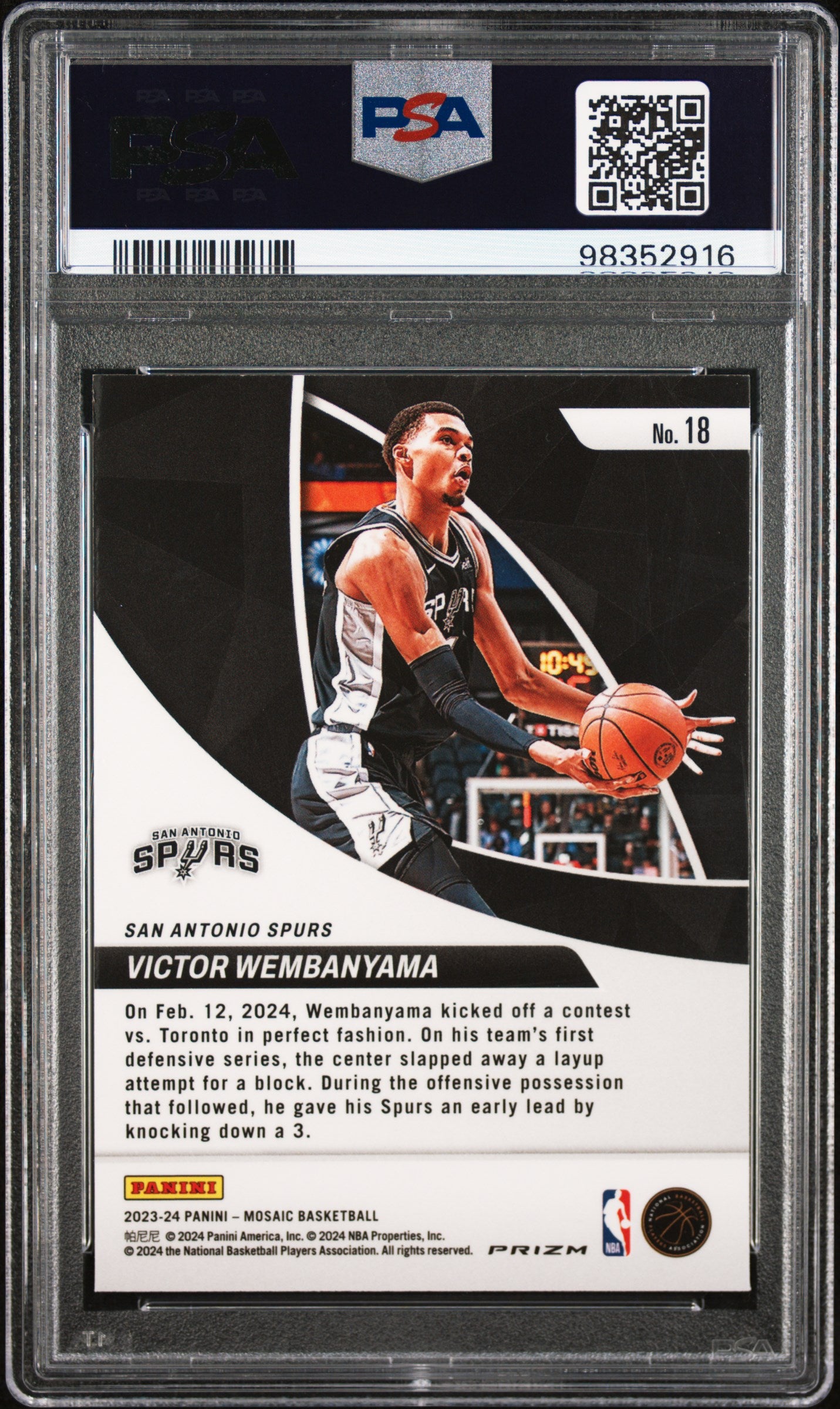 2023 Panini Mosaic Elevate #18 Victor Wembanyama Elevate-Green PSA 10